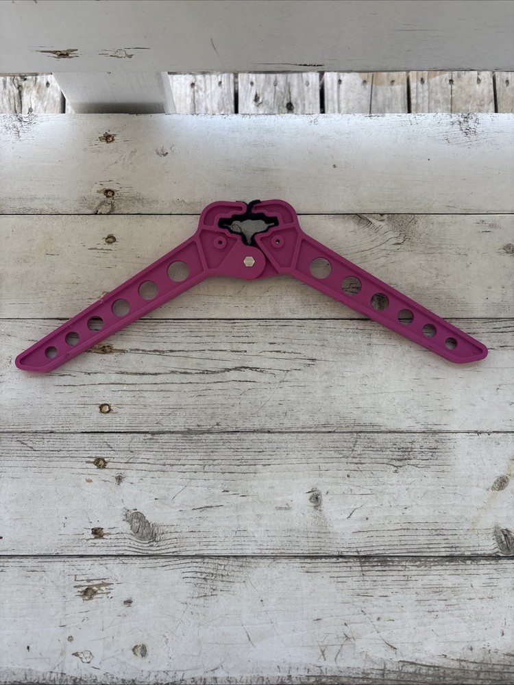 USED LP Archery Bow Stand For Single Limb Bows Pink