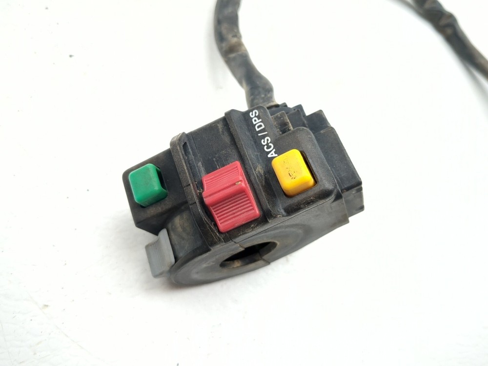 12-22 Can Am Outlander XMR 1000R Front Left Handlebar Switch Button Toggle