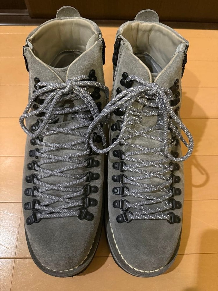 White Mountaineering × Danner boots Danner
