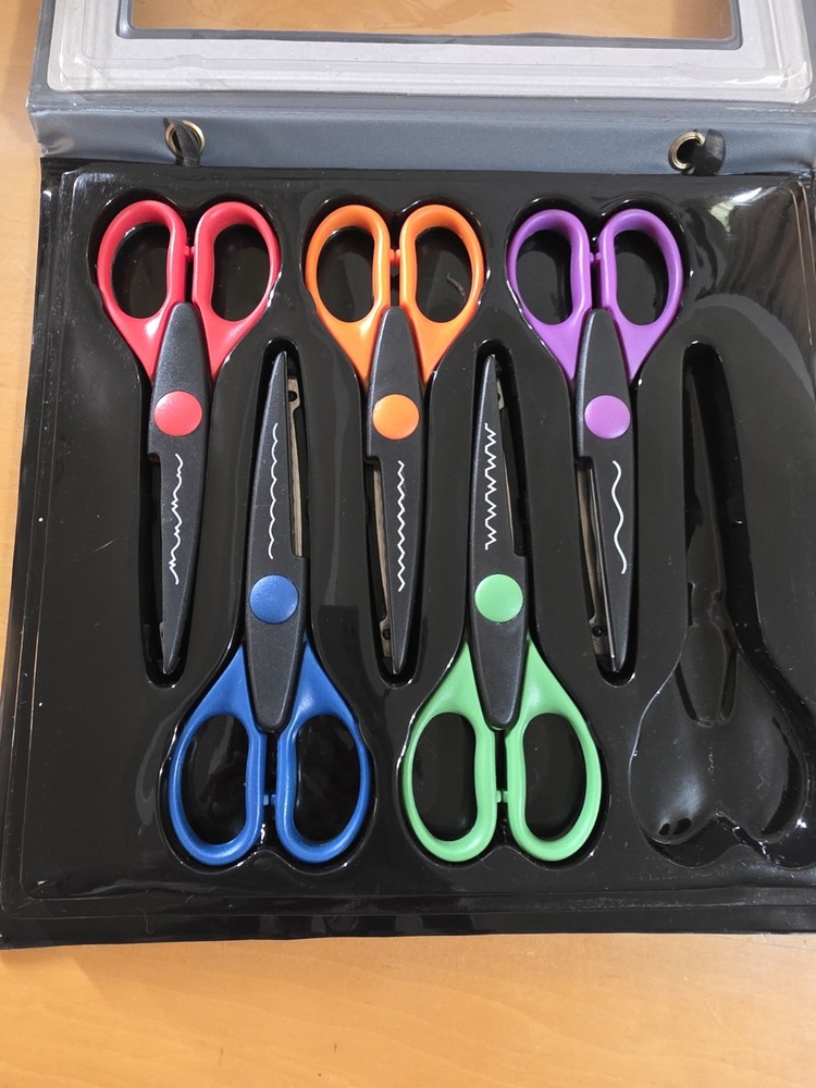 Scribblers Sassy Scissors Craft Set 5 Pc Decorative Edge Scrapbooking...