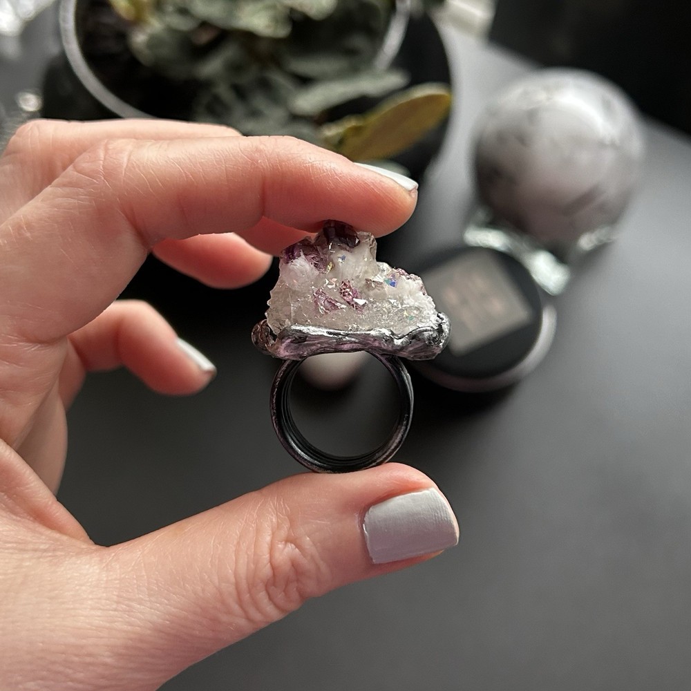 Handcrafted Statement Ring Rough Clear Purple Asymmetrical