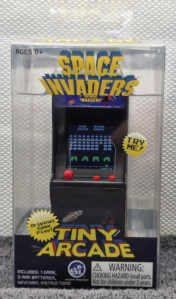 Super Impulse Tiny Arcade Space Invaders Key Chain Fully Functional Arcade Game