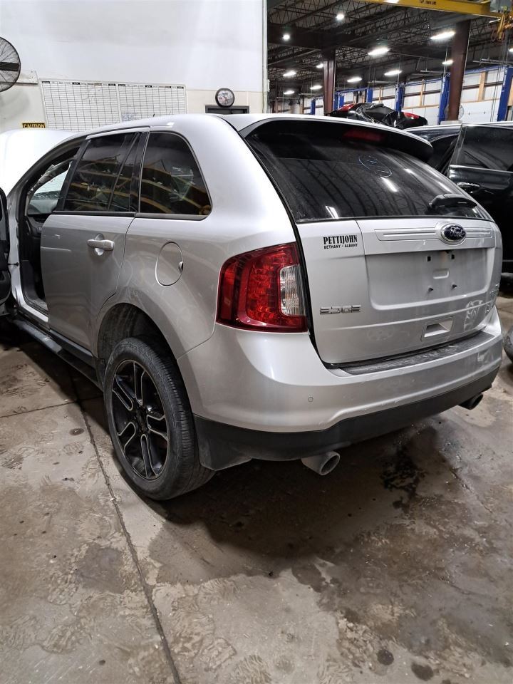 2013 Edge Display Screen Sku#4373105