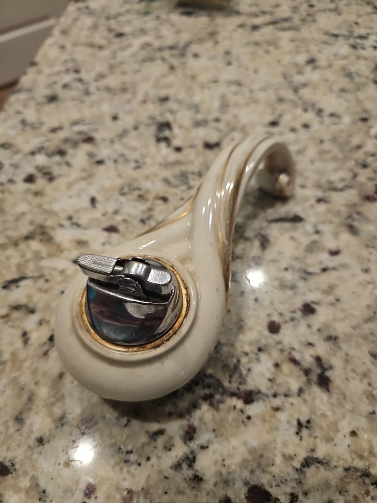 VINTAGE RONSON "FANTASY" TABLE LIGHTER Not Original Lighter