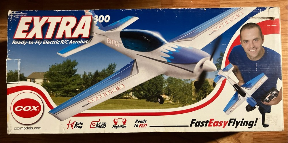 Cox Extra 300 RC Airplane RTF Version Missing Battery Pack