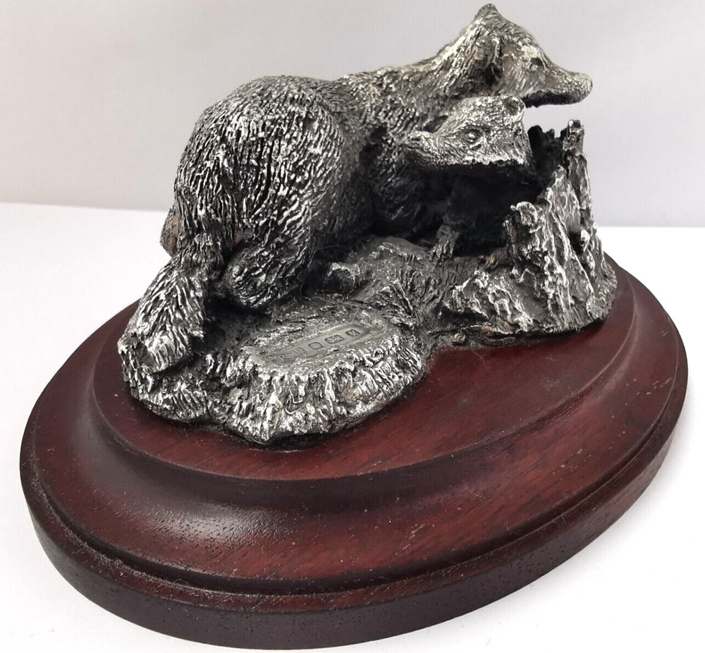 Vintage Solid Silver Badger Group Figurine - Sheff 1986.