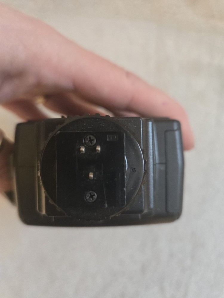 Sunpak Auto 422 D Thyristor Flash Accessory USED-UNTESTED