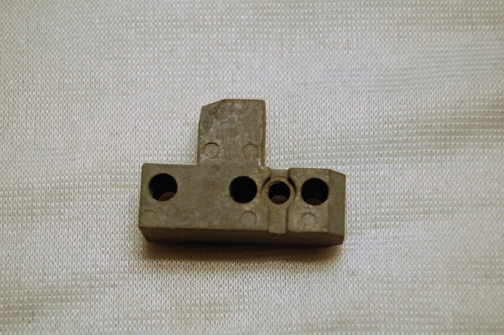 Milwaukee Band Saw Blade Front Guide Roll Block