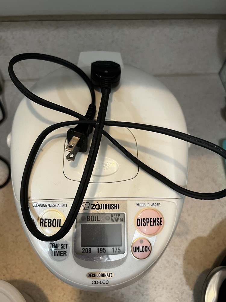 Zojirushi 3.0 L Electric Hot Water Dispensing Pot Boiler Warmer CD-LCC30 Japan