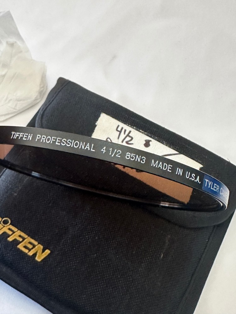 TIFFEN 4 1/2" 85N3 FILTER (scratches)
