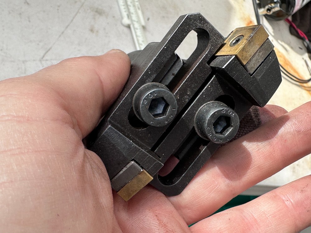 Microbore MTP-50-80 Twinbore Body w/2 Insert Holders