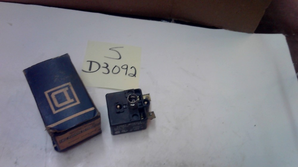 9001-KMI SQUARE D LIGHT MODULE ( LOT OF 3)