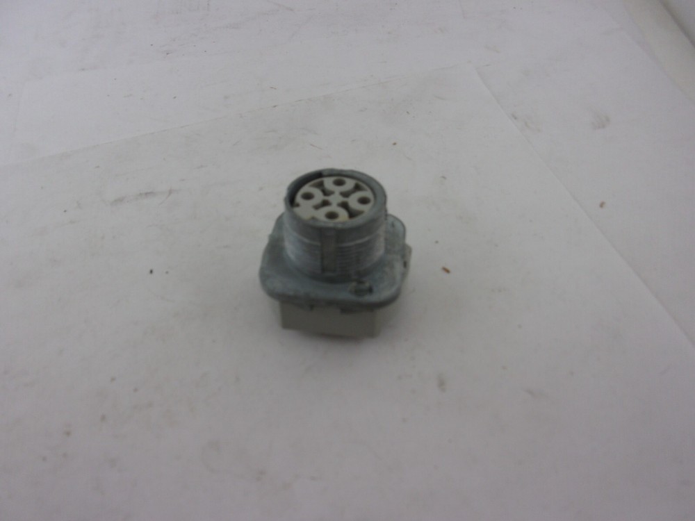 New ~ Allen Bradley 800T-H2 Missing Black Cap