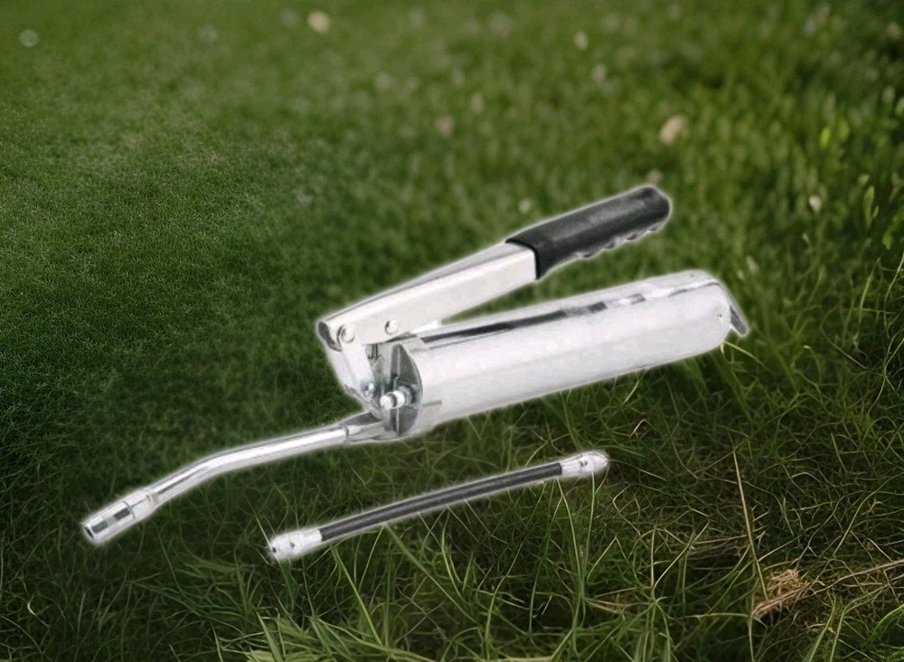 PITTSBURGH Lever Action Grease Gun.