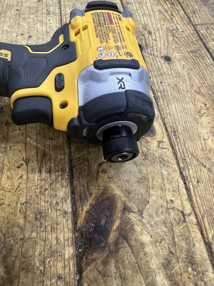 dewalt dcf 860b impact driver kit