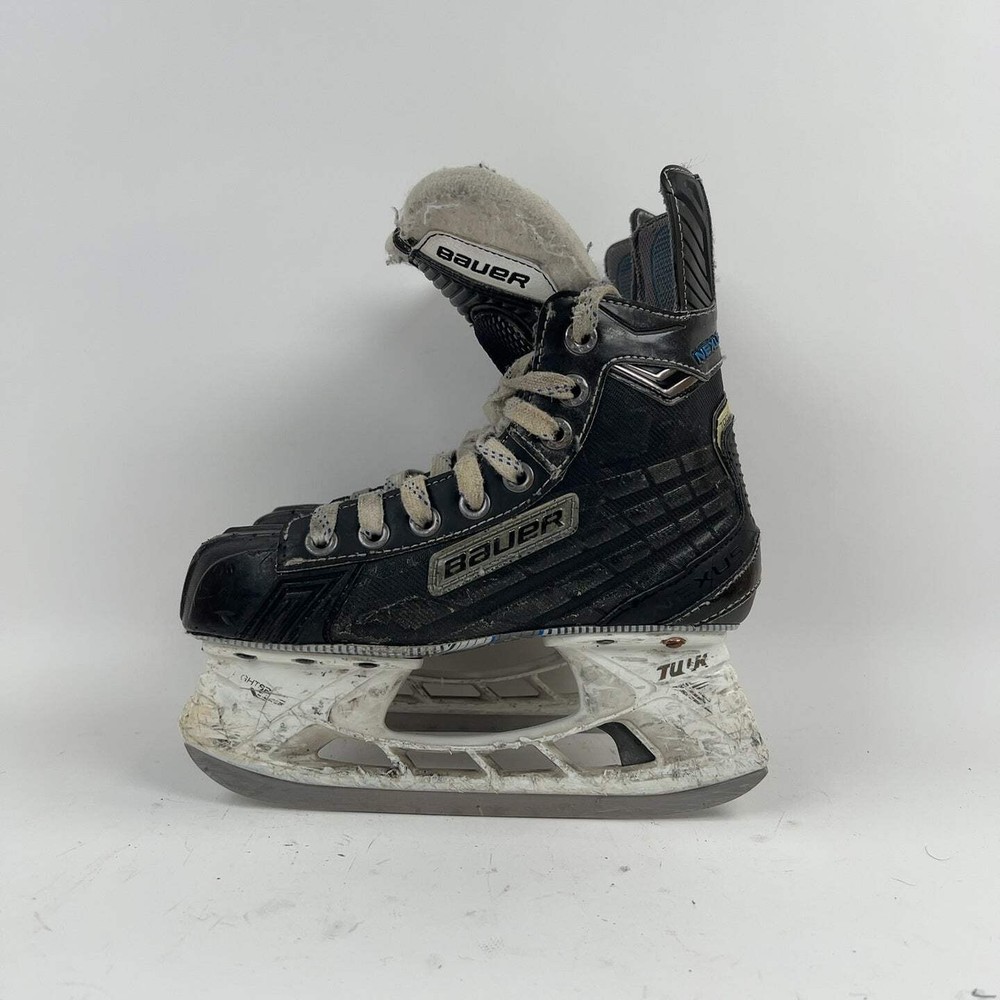 Bauer Nexus 7000 Size 1.5 Hockey Skates