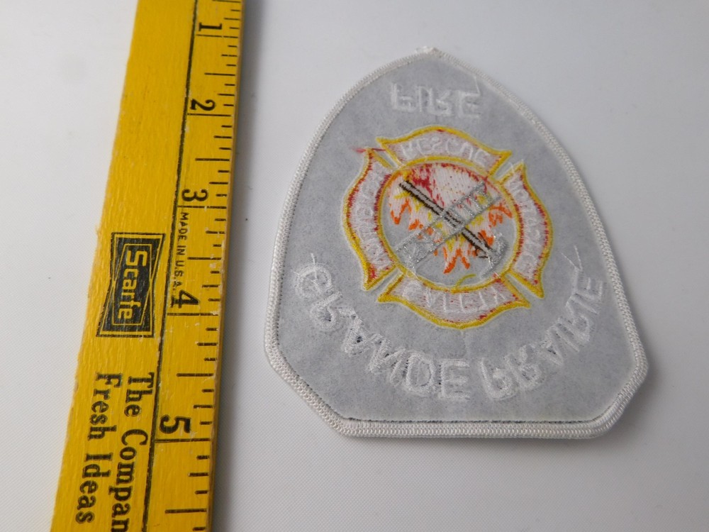 GRANDE PRARIE FIRE RESCUE SERVICES PATCH SHOULDER CREST ALBERTA CANADA