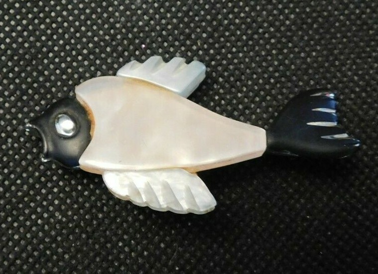 FISH PIN! e2240UXX