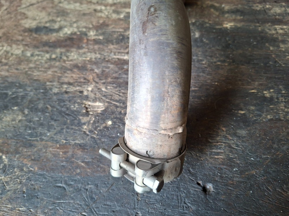 Triumph Speed Triple 1050 - Exhaust Link Pipe