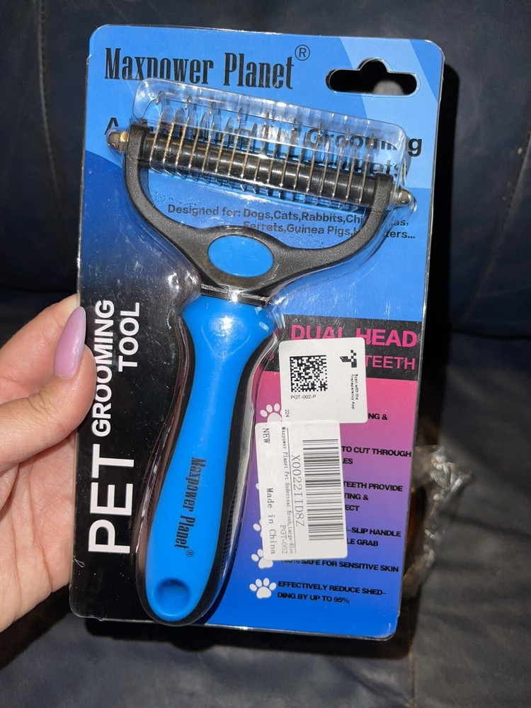 New Pet Cat Bowls and Brush Bundle