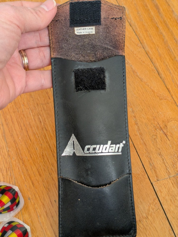 Vintage Darts, Case and Dart Flights preowned used