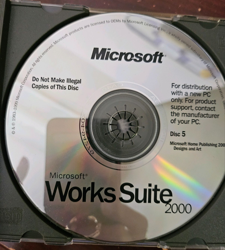 Microsoft Works Suite 2000 Complete 8 CD Set Vintage Software