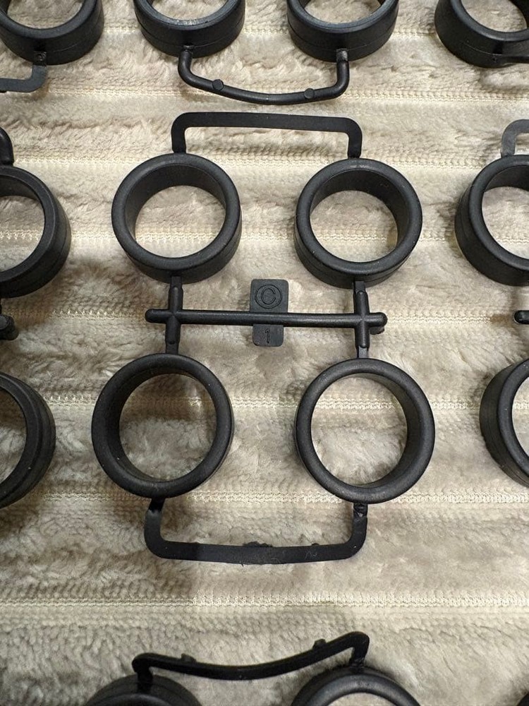 Mini 4WD Medium Diameter Normal Tires 16pcs