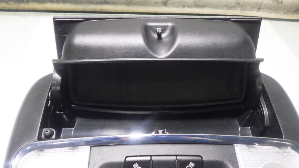 14 CHRYSLER 300 Front Console roof