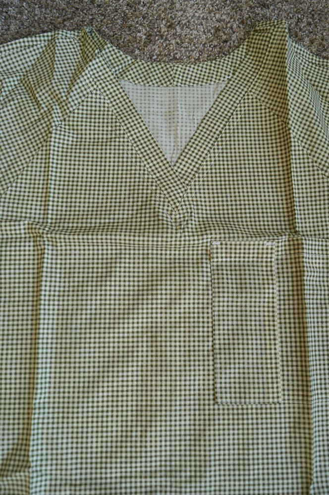 NWOT Scrub Top and Cap Size S