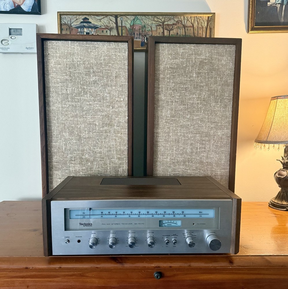 KLH Model Twenty  &  Technics SA-5070  Receiver : True Vintage Classics
