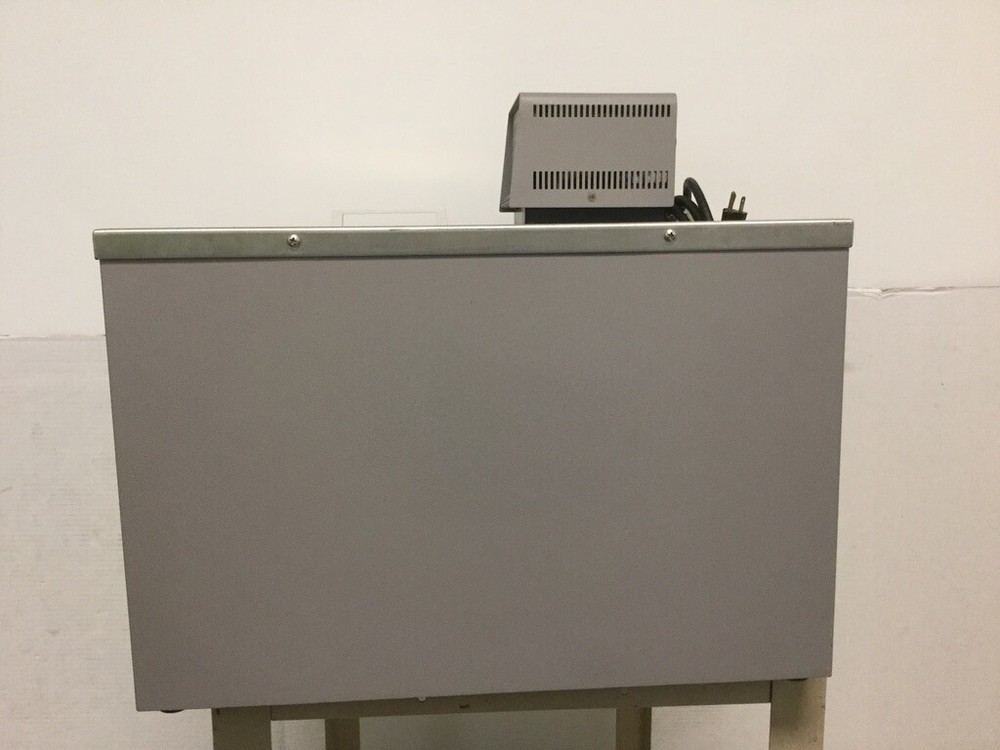 VWR Scientific PolyScience Refrigerated Heating,