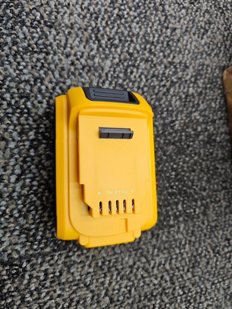 20V Max 8.0Ah Replacement Lithium-Ion Tool Battery, Extended Range 160Wh