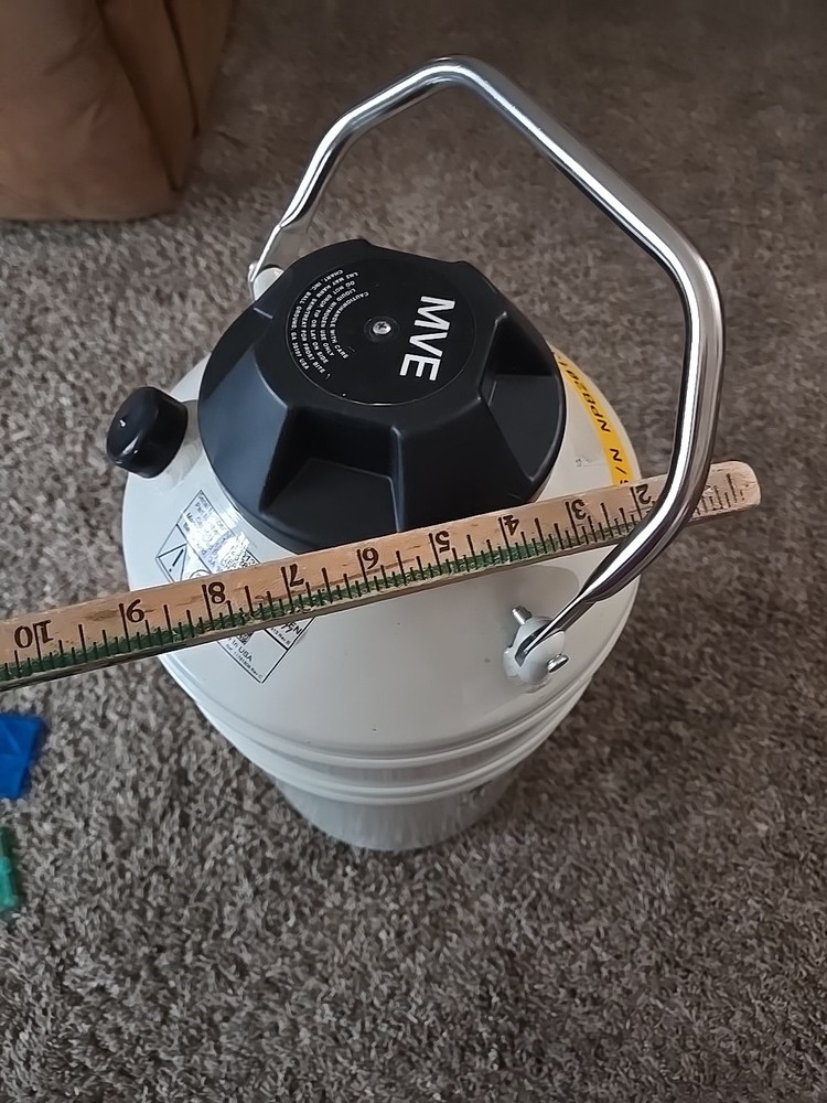 Chart MVE Lab 10 liquid nitrogen container