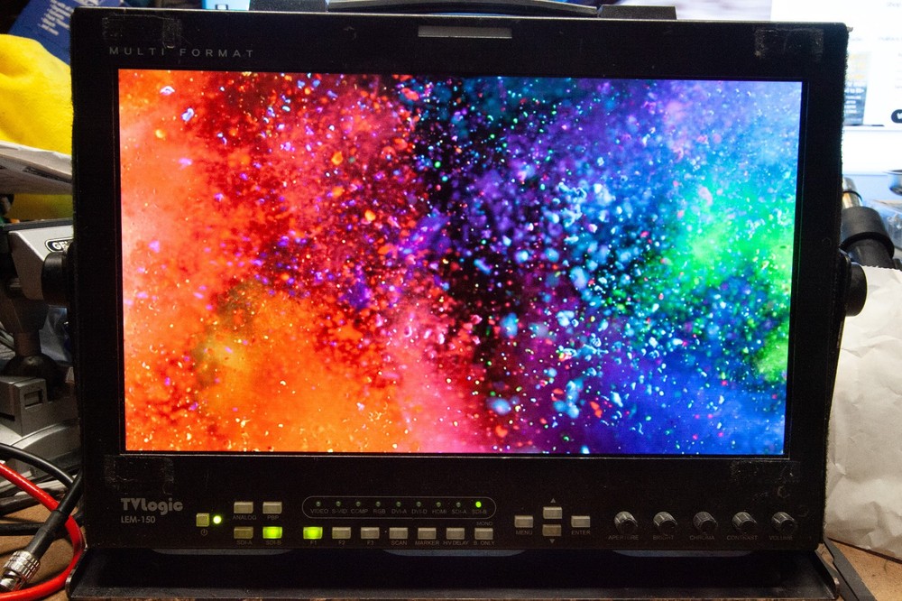 TV LOGIC 15" OLED Monitor LEM-150 (Includes Split Screen)