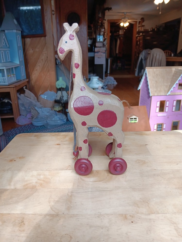 VTG WOODEN GIRAFFE PULL TOY. 1129