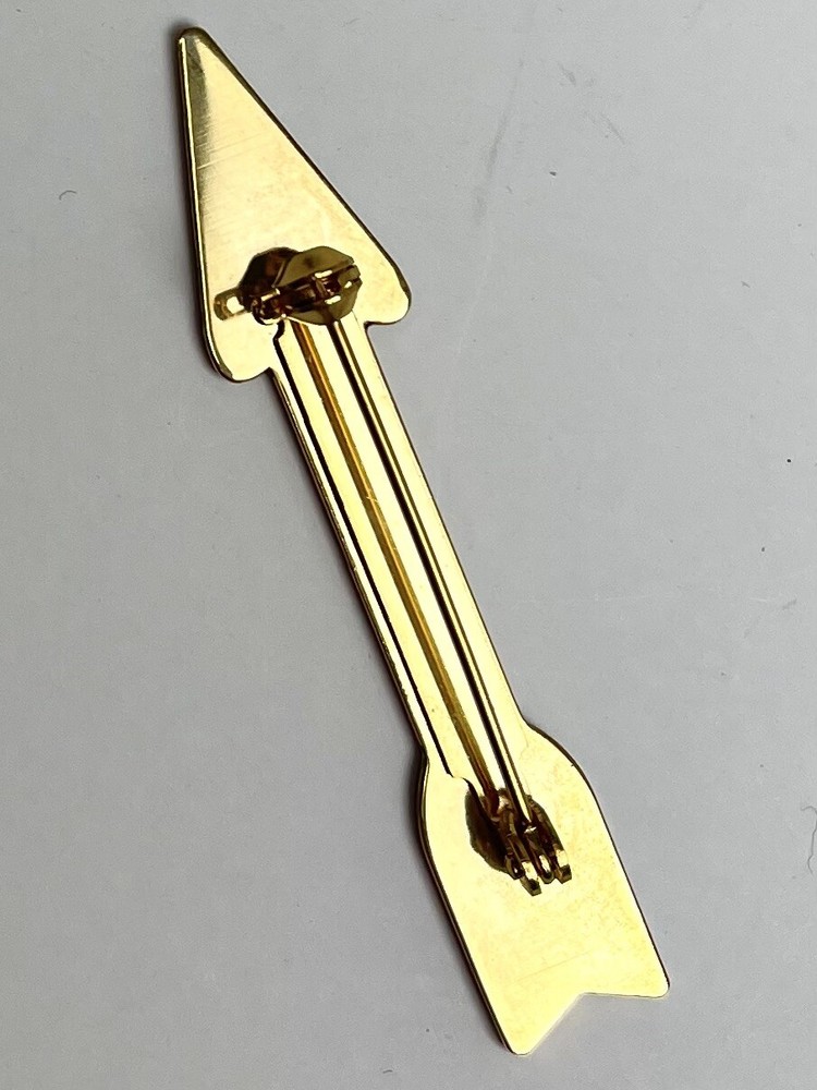 VTG 2.5" Light Yellow CAA NAA JOAD Camp Archery Program Club Arrow Pin PINBACK