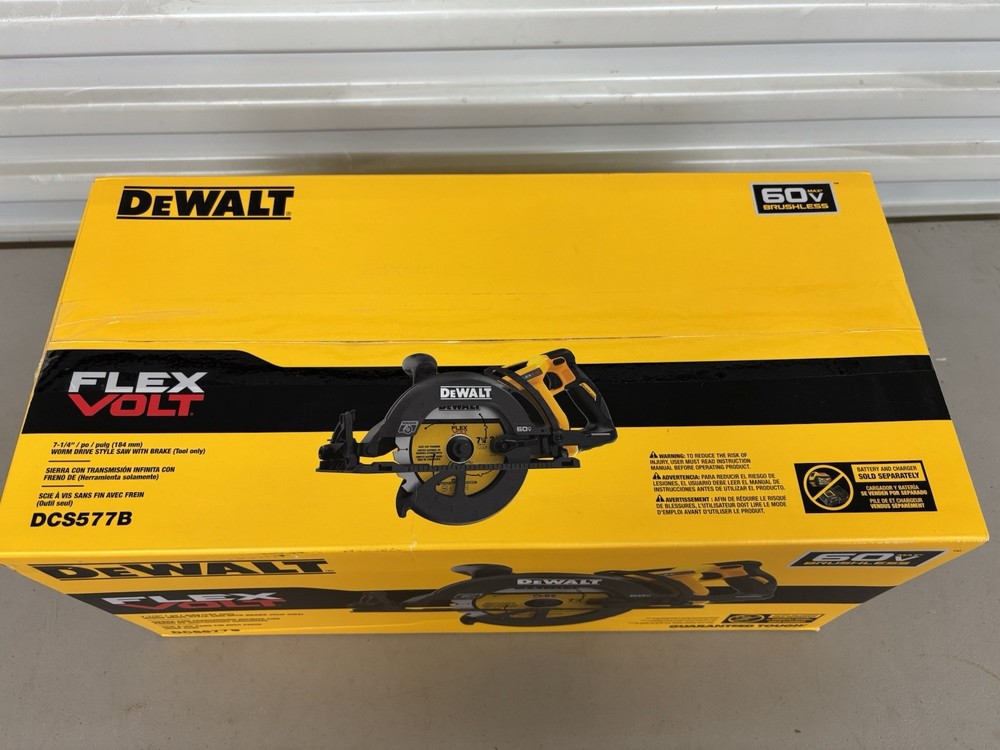 NEW! DeWALT 60V FlexVolt 7 1/4" Brushless Worm Drive Style Saw DCS577B
