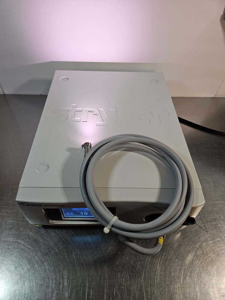 Stryker L9000 LED Light Source, tested.