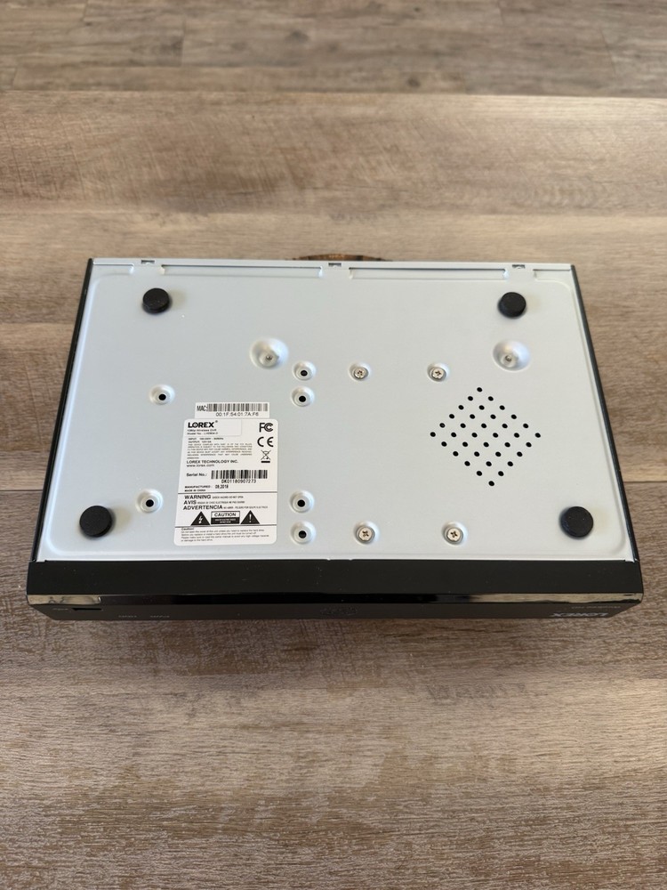 Lorex 1080P Wireless DVR (LH0904-D)-BLACK