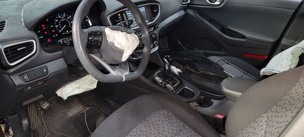 2019 Hyundai IONIQ Air Shutter