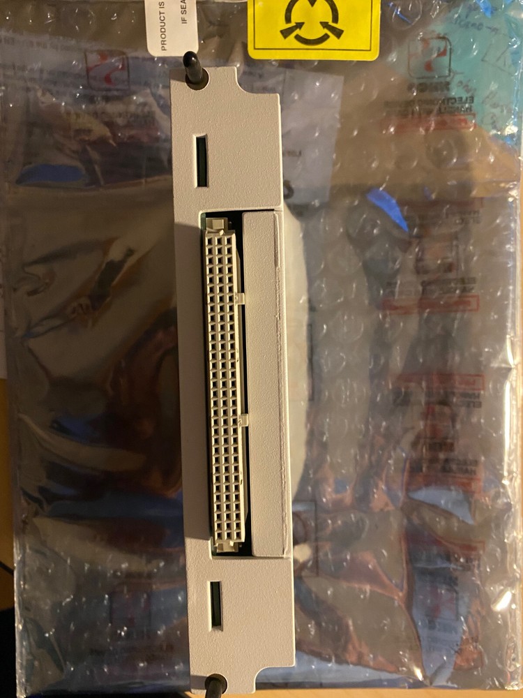 National Instruments SCXI-1325 Terminal Block