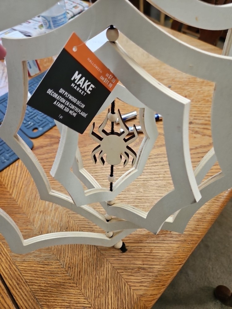 Make Market DIY Spider And Web Wood Decoration