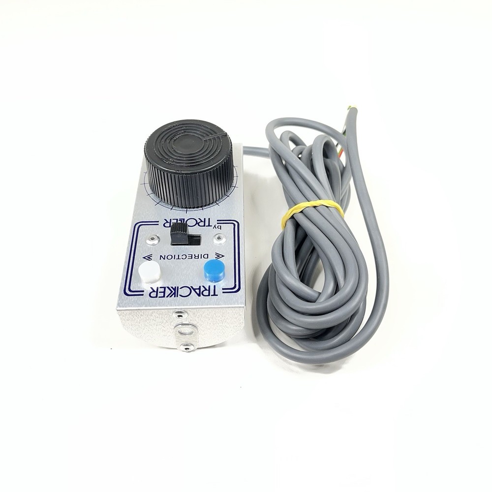 Troller TRH-40 Tracker DC Walk Around HO Scale Multiscale Train Controller