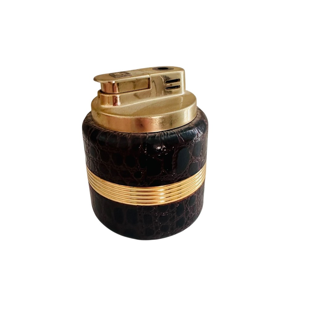 vtg table Lighter 50's w lion crest