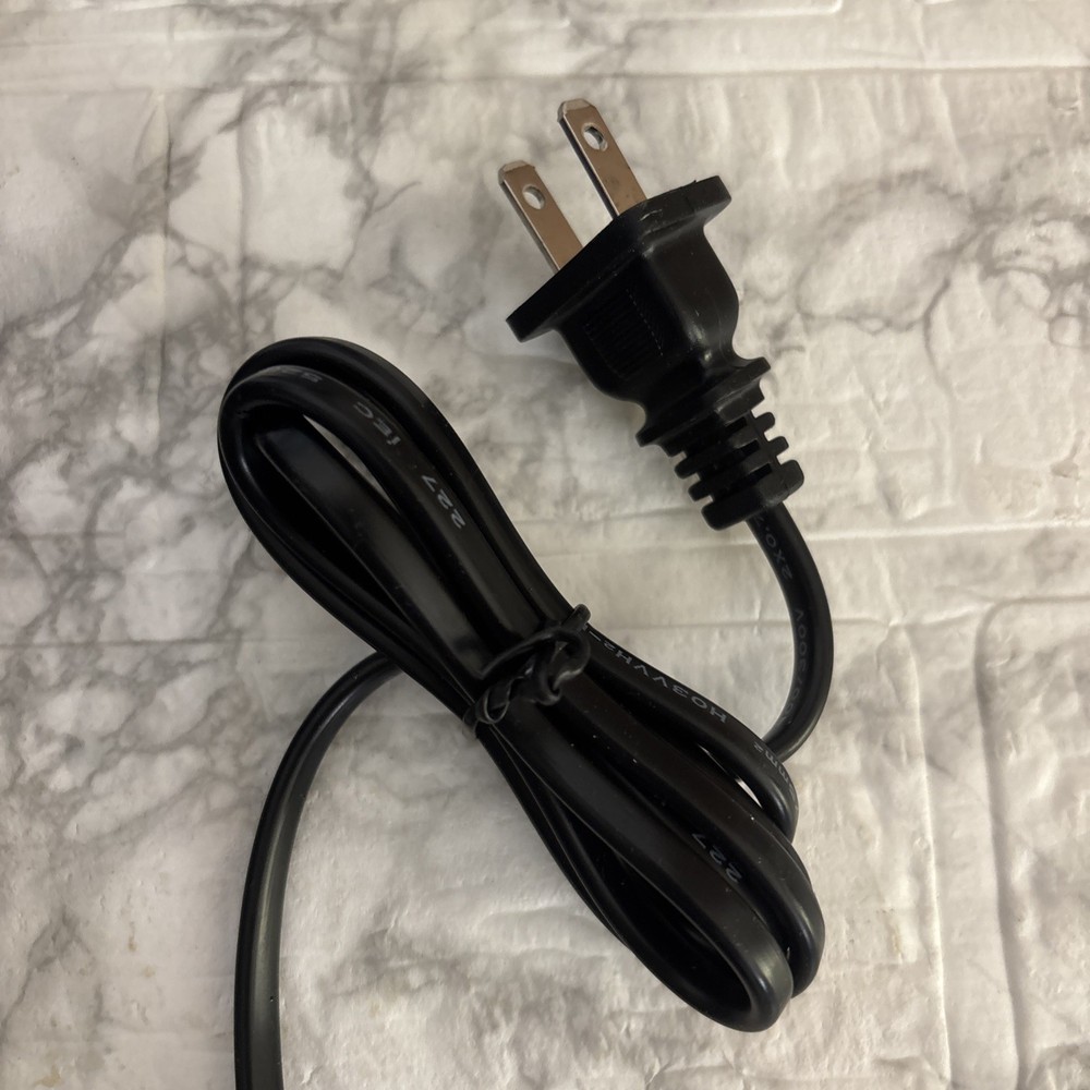 DigiTech Vocal 300 Vocal Multi-Effects Processor Voice Changer with Adapter