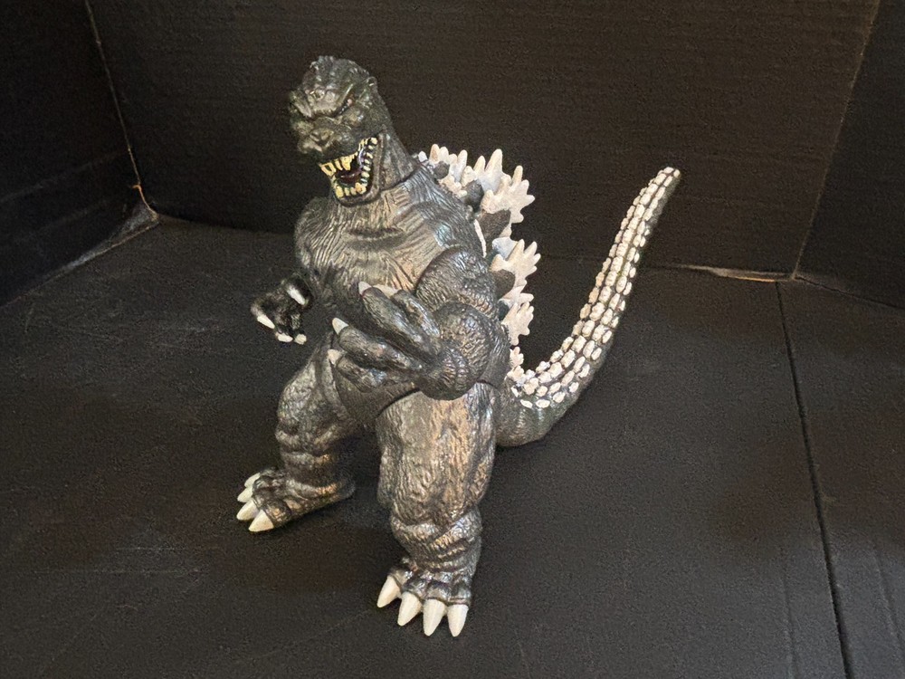 Trendmasters Godzilla 9"-10" 1994 Custom GODZILLA Figure (Restored).