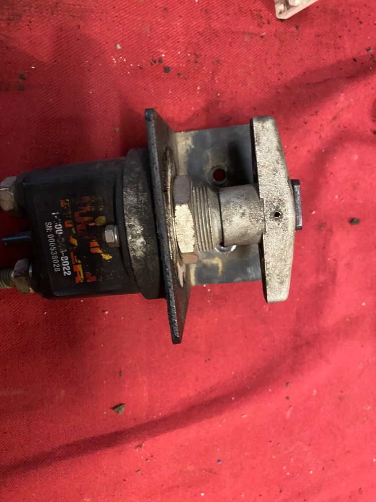 FLAMING RIVER BATTERY CUT OFF SWITCH, 000538028