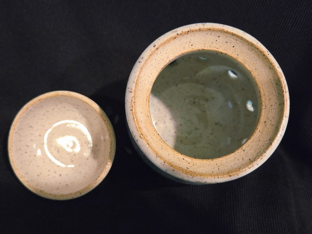 Hand Crafted Studio Art Pottery Lidded Garlic Cellar Keeper Jar Signed