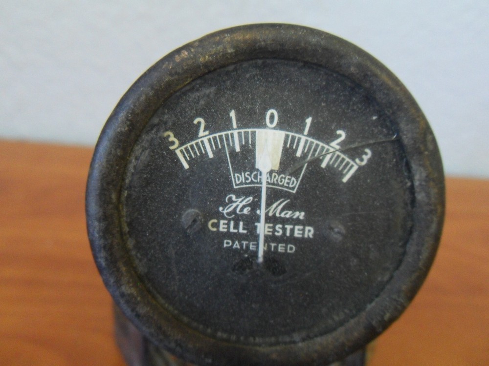 VINTAGE THE MAN BATTERY CELL TESTER AS IS