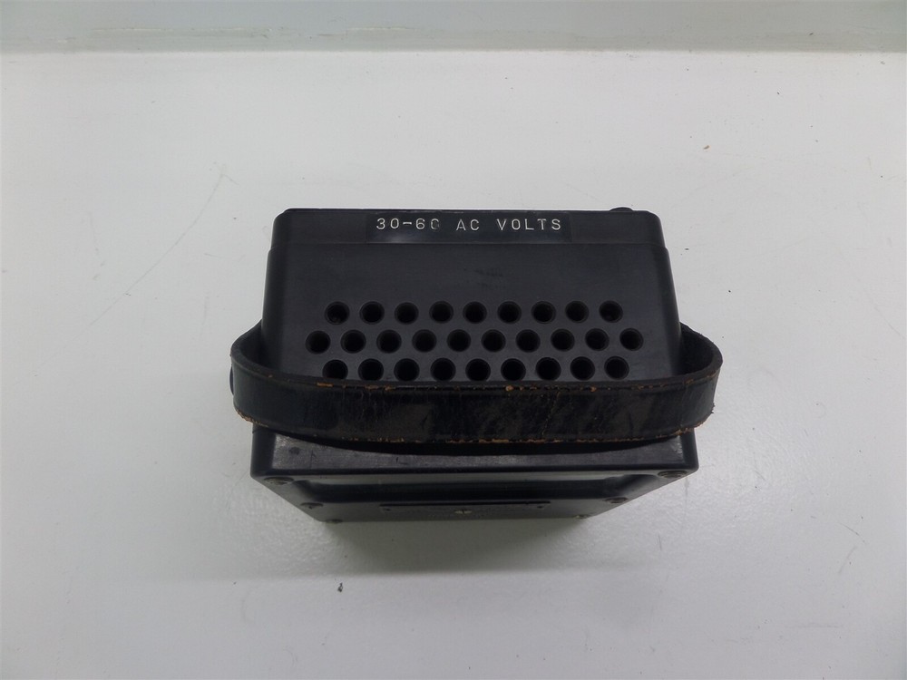 Vintage Weston 433 Electrical AC Voltmeter Zero Corrector Meter 25-125 Cycles